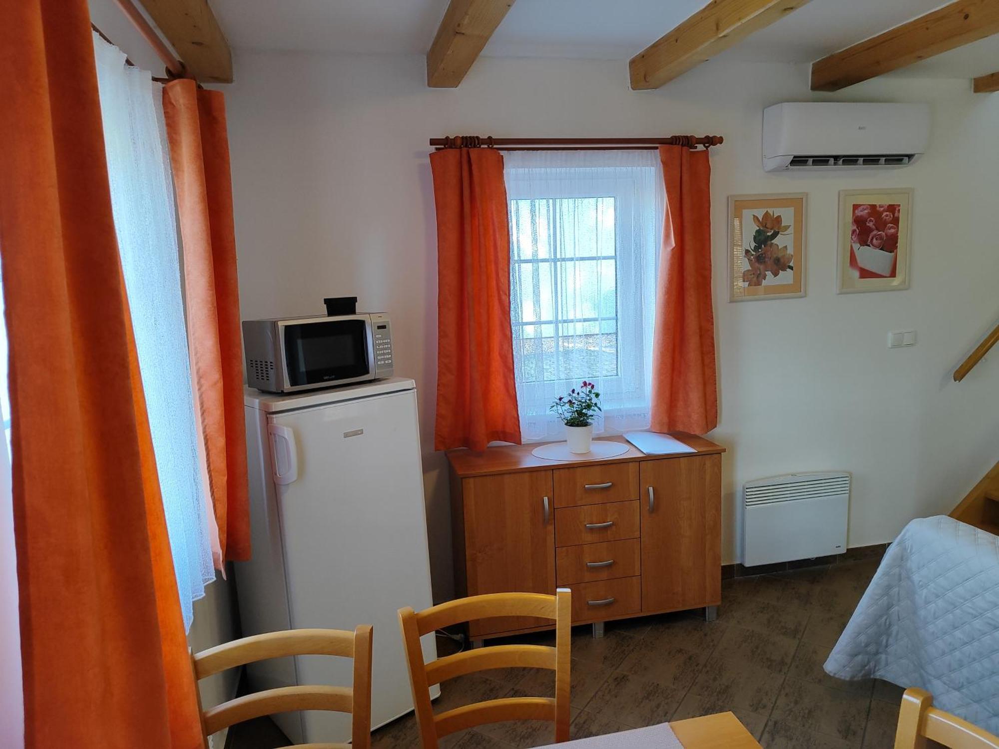 Chaty Kolodeje - Ubytovani U Reky V Soukromem Arealu-Orange Kolodeje nad Luznici Exteriör bild